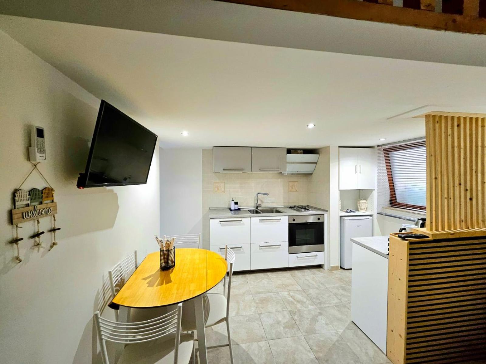 Guru House B&B Apartments Milazzo Extérieur photo